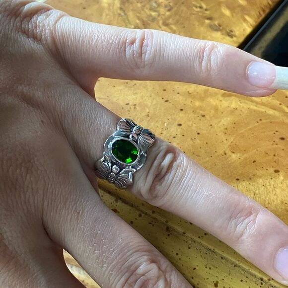 Natural Chrome Diopside Sterling Silver Butterfly Ring Size 6 - Picture 4 of 9